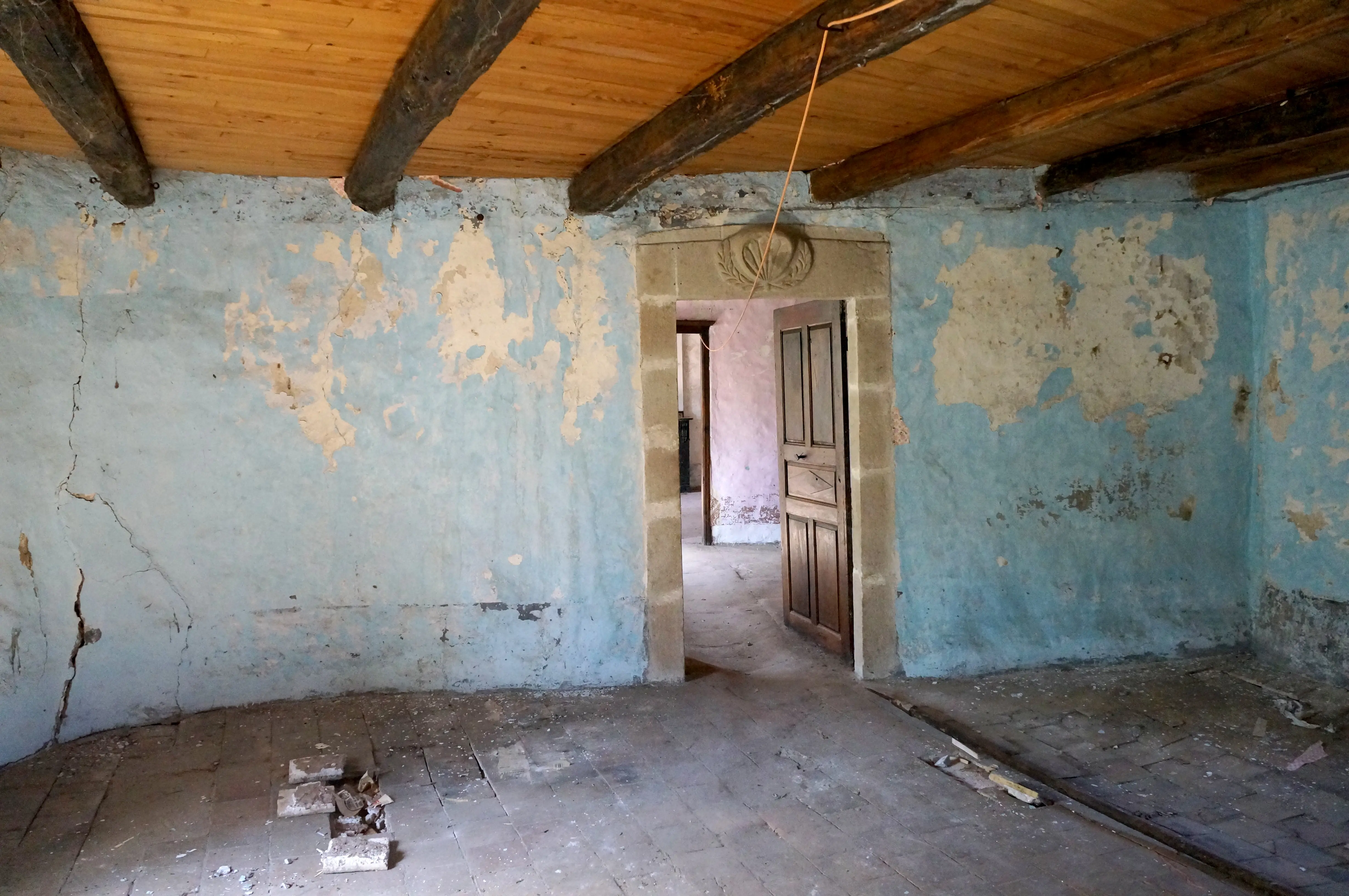 Maison Monji – vue intérieure, rénovation, bâtiment ancien, rural