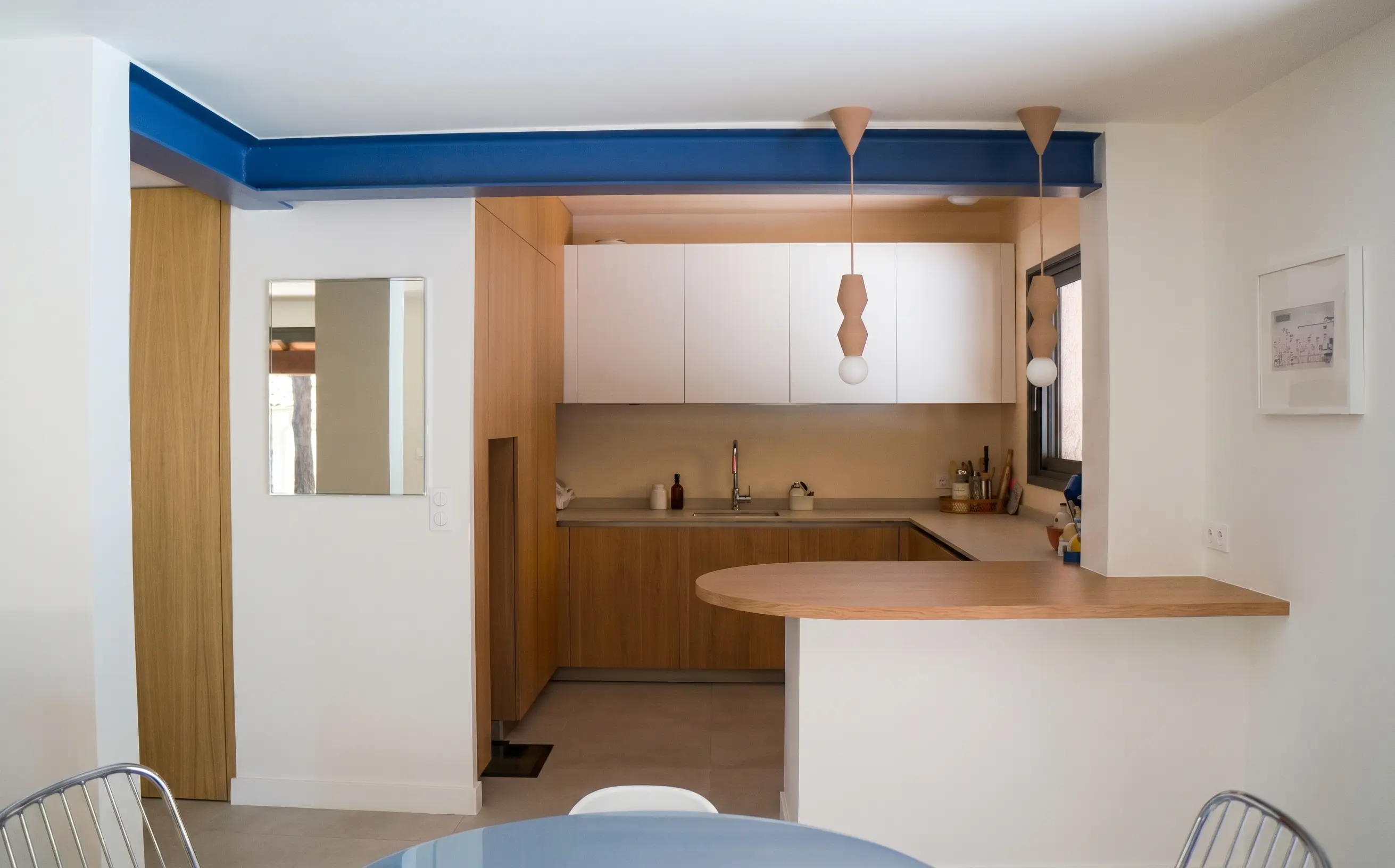 Vue intérieure, rénovation, cuisine